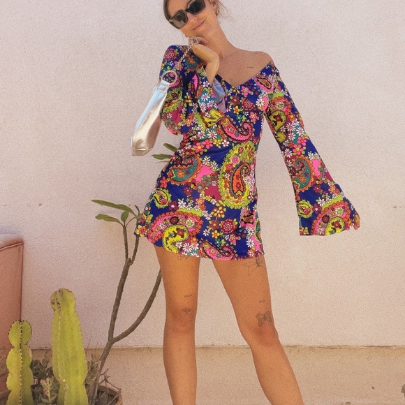 Vintage Y2K does 70s Leg Avenue groovy psychedelic mini dress ππππ - Picture 2 of 3